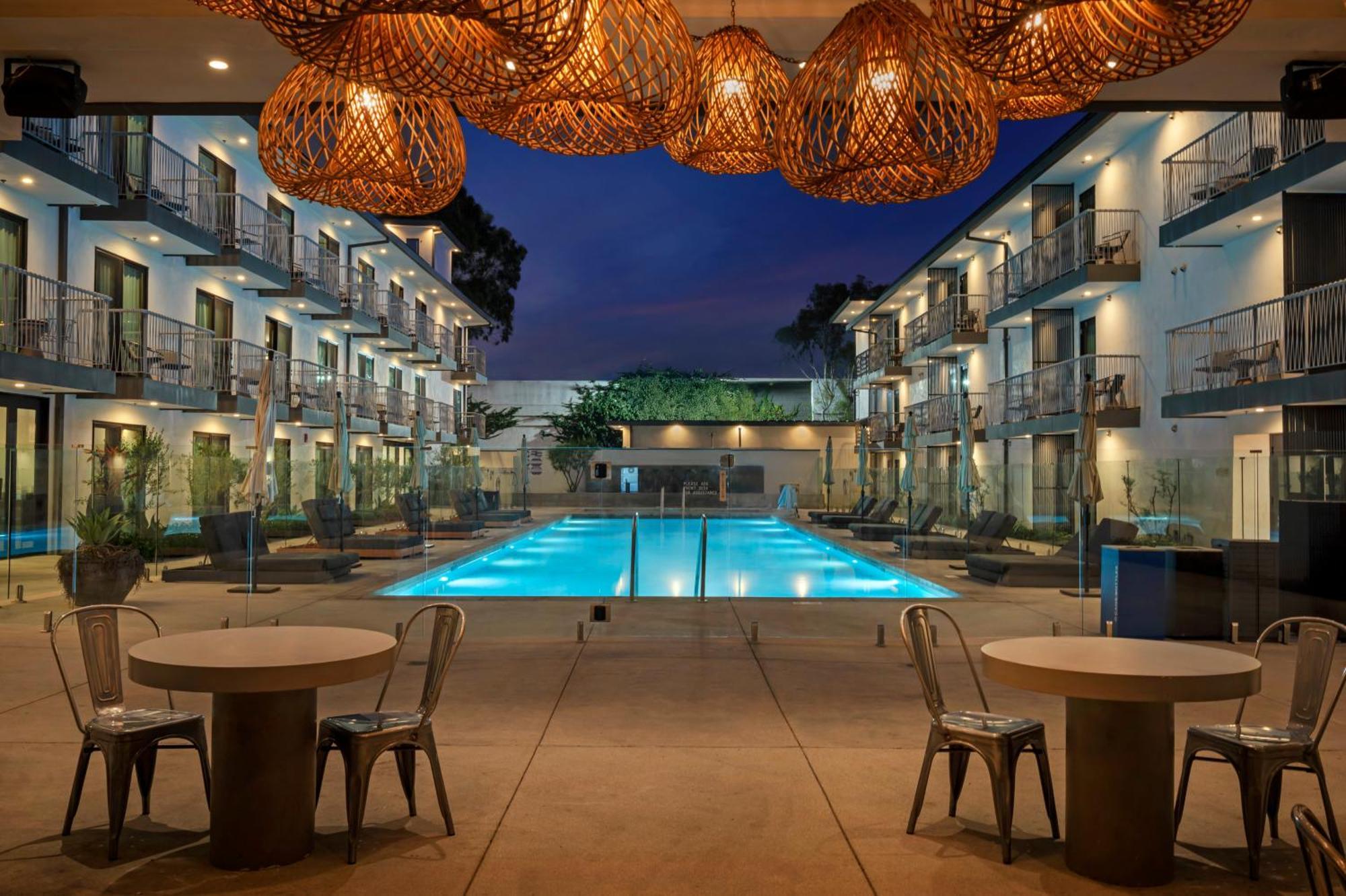The Lum Hotel Los Angeles Stadium District إنغليووود، لوس أنجليس، كاليفورنيا المظهر الخارجي الصورة